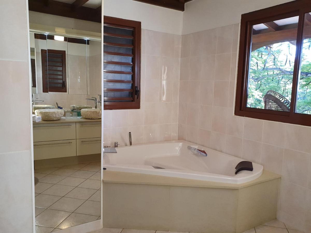 Chambre D'Hotes "Villa Rayon Vert" Deshaies Exterior photo