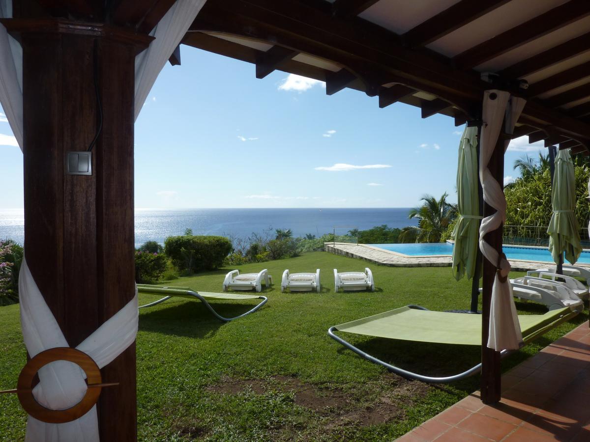 Chambre D'Hotes "Villa Rayon Vert" Deshaies Exterior photo
